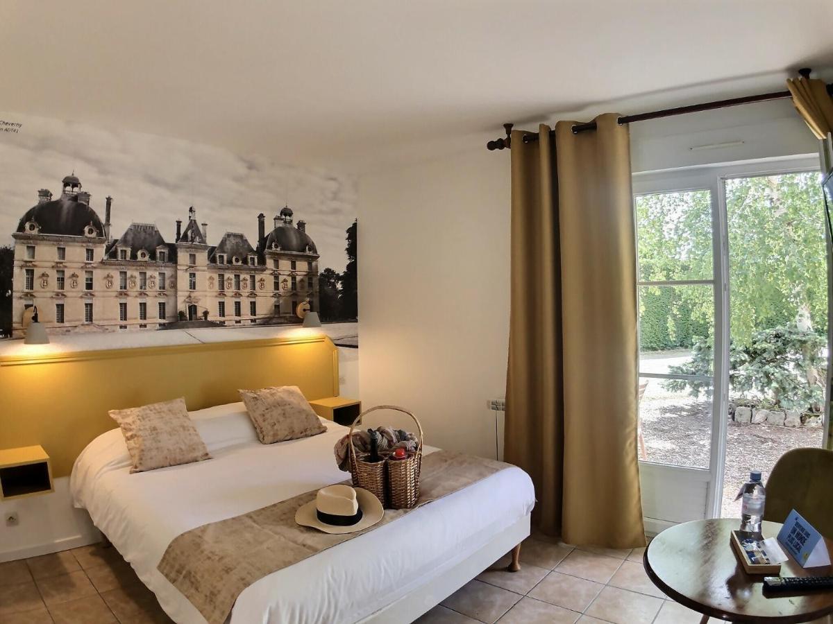 Logis Du Chateau Hotel 2*