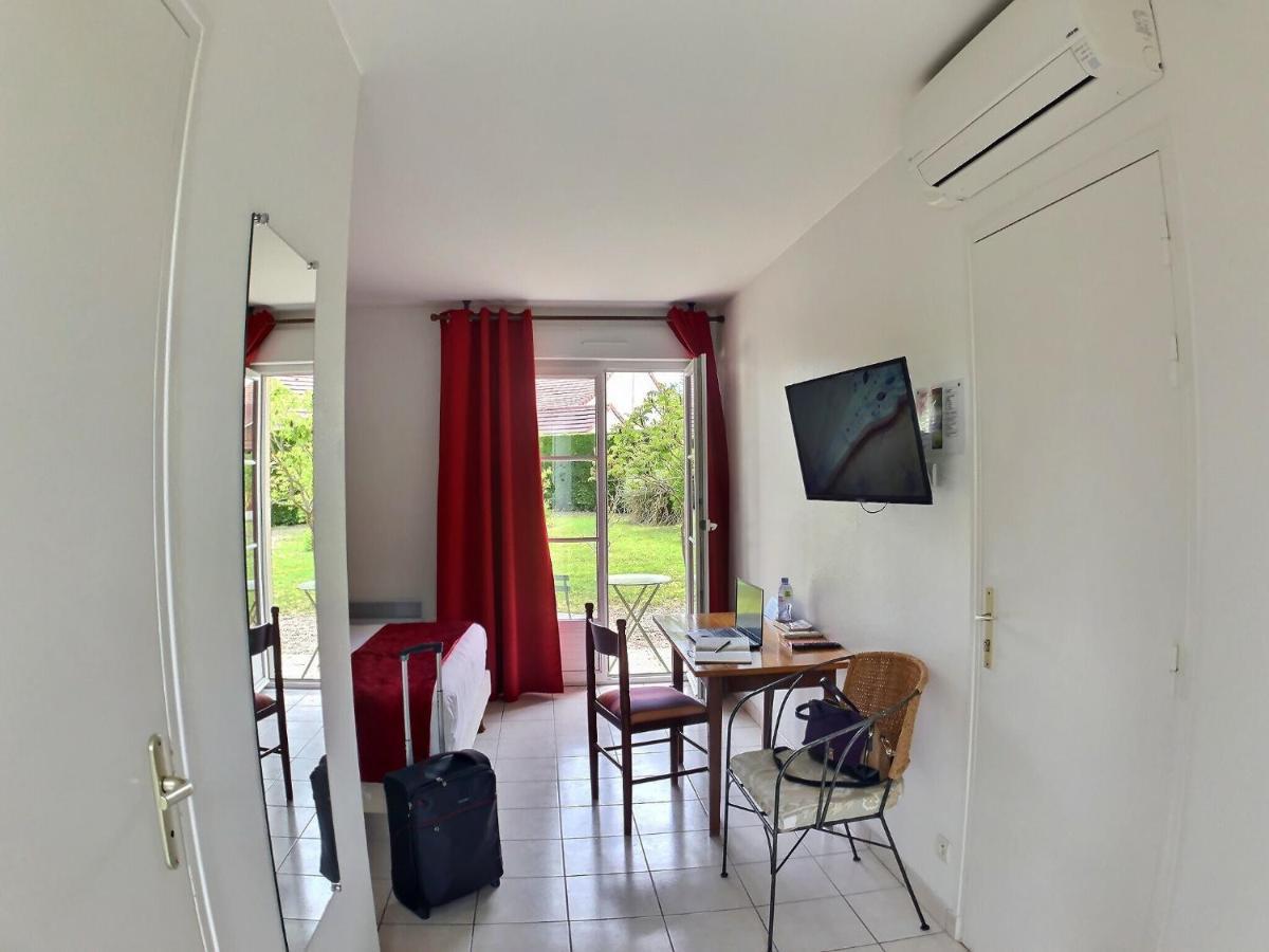 Hotel Logis Du Château Tour-en-Sologne